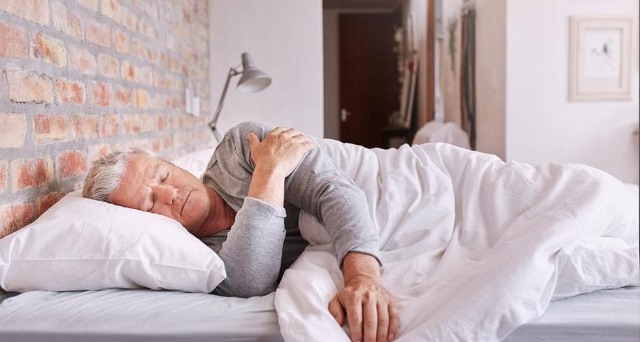 Pressione Notturna: Come Dormire Bene Anche con l'Ipertensione